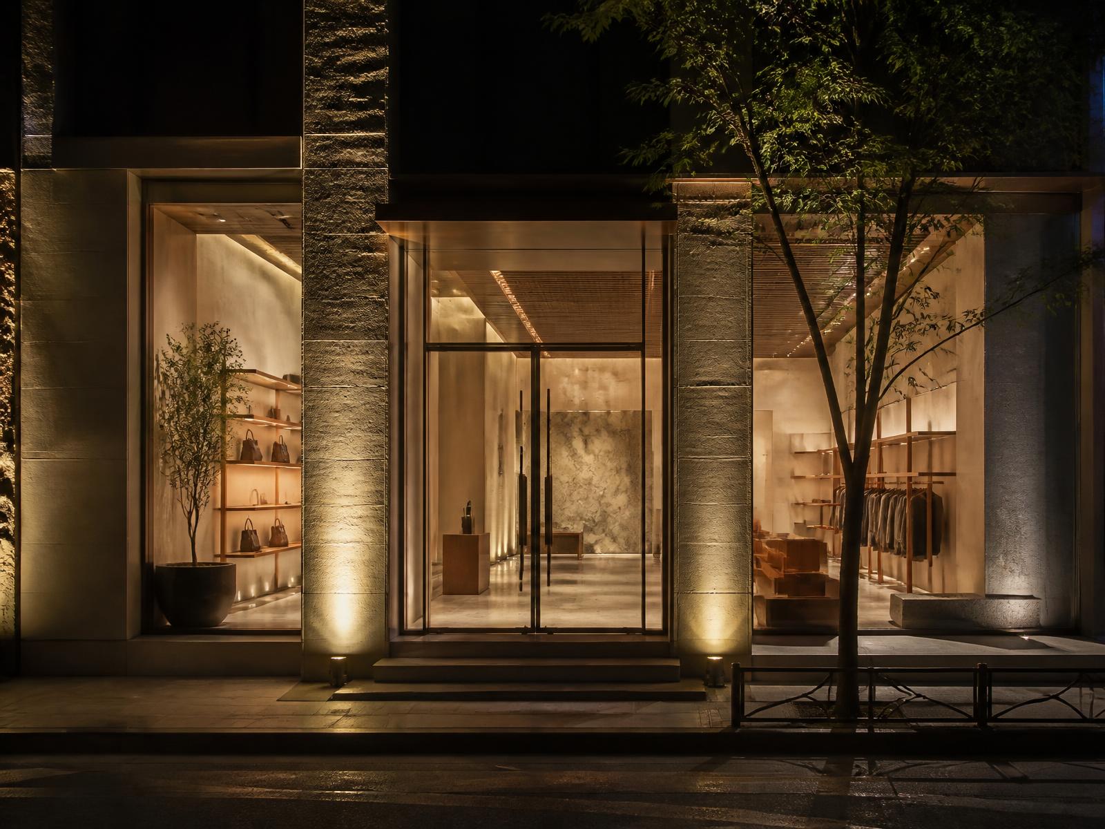 Retail & Hospitality